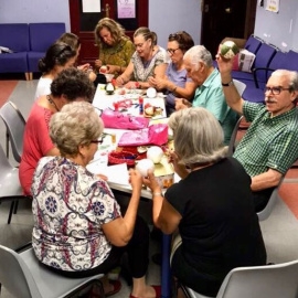 personas mayores sordas
