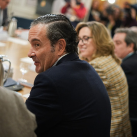 El síndic del PP, Nando Pastor, durante una reunión, en Les Corts Valencianes.