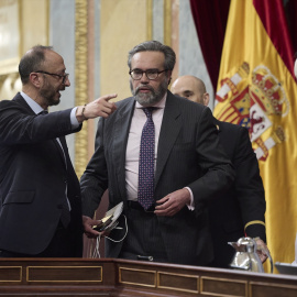 El diputado de Vox, José María Sánchez, es expulsado del Congreso.