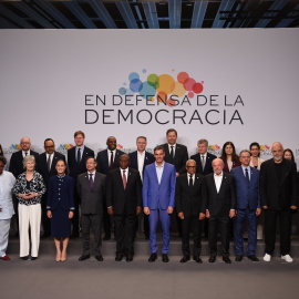 Reunión en Defensa de la Democracia en Barcelona