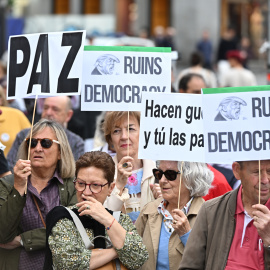 Concentración convocada por la plataforma 'PararLaGuerra' este sábado en Madrid.