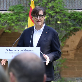 El president del Govern, Salvador Illa, en la presentació del Pla Cura, aquest diumenge des del Món Sant Benet. 26/04/2026