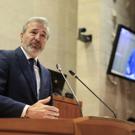El presidente del PP de Aragón, Jorge Azcón, durante la segunda sesión de debate investidura del Parlamento aragonés este miércoles.