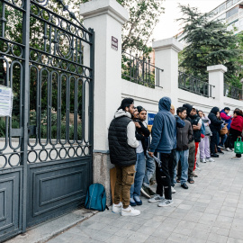 Colas para gestionar los documentos requeridos para la regularización extraordinaria.
