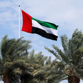 Imagen de archivo de una bandera de Emiratos Árabes Unidos.