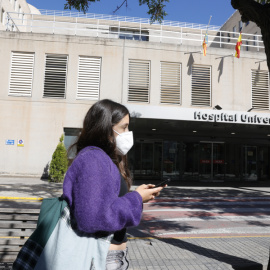 Entrada del Hospital Universitario de San Juan, hospital de referencia para enfermedades infecciosas.