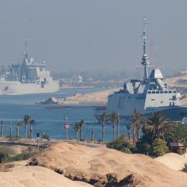 La Marina francesa despliega su flota hacia el Mar Rojo ante una posible misión en el Estrecho de Ormuz.