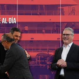 Fotomontaje con las imágenes de Pedro Sánchez, Tedros Adhanom y Keir Starmer.