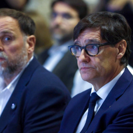 El president d'ERC, Oriol Junqueras, i el de la Generalitat de Catalunya, Salvador Illa, en la presentació del tren orbital aquest dilluns. 18/05/2026