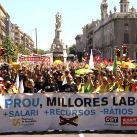 Manifestació de docents al passeig de Colom