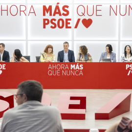 El presidente del Gobierno y secretario general del PSOE, Pedro Sánchez, preside la reunión de la Comisión Ejecutiva Federal en la sede de Ferraz.