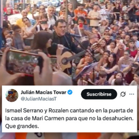 Aplausos al gesto de de Ismael Serrano y Rozalén cantando en la calle para parar el desahucio de Maricarmen.