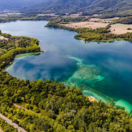 Imagen aérea del lago de Banyoles.