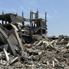 Escombros de la "Línea Naranja" de Gaza, perímetro controlado por el ejército israelí.