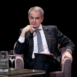 El expresidente del Gobierno José Luis Rodríguez Zapatero en una intervención en el Ateneo de Madrid.