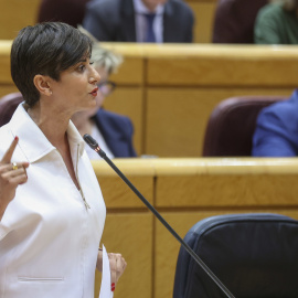 La ministra de Vivienda y Agenda Urbana, Isabel Rodríguez, interviene en la sesión de control al Gobierno celebrada este martes en el Senado.
