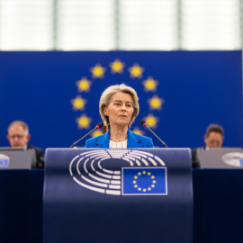 La presidenta de la Comisión Europea, Úrsula von der Leyen en una sesión plenaria del Parlamento Europeo.