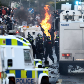 Distrubios racistas en Glengormley, al norte de Belfast a 10 de junio de 2026.