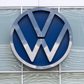 El logo de Volkswagen.