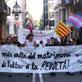 La capçalera de la manifestació que s'ha fet aquest dissabte a Barcelona amb motiu del Dia de l'Alliberament LGTBI+. 27/06/2026