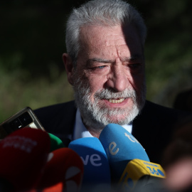 Fotografía de archivo del jefe de Gabinete de Ayuso, Miguel Ángel Rodríguez, mientras atiende a los medios a su llegada a los Juzgados de Plaza Castilla