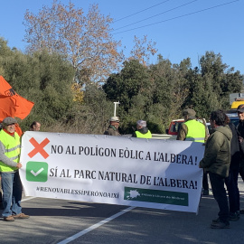 Una imatge de protesta a favor del parc natural de l'Albera