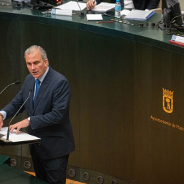 El antiguo portavoz de Vox en el Ayuntamiento de Madrid, Javier Ortega Smith, durante el Debate del Estado de la Ciudad de 2026.