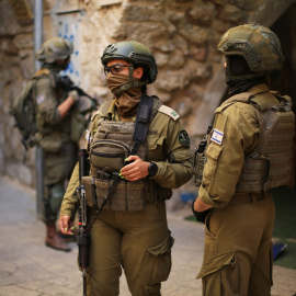 Fuerzas del Ejército de Israel en la ciudad palestina de Hebrón, en Cisjordania, a 20 de junio de 2026.