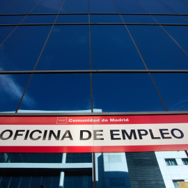 Oficina del SEPE de la calle Miguel Yuste, a 2 de septiembre de 2022, en Madrid.