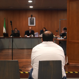 El sacerdote condenado por violar a cuatro mujeres en Málaga durante la celebración de su juicio en mayo de 2026.