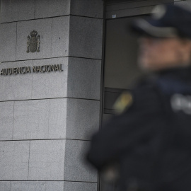 Puerta de la Audiencia Nacional.