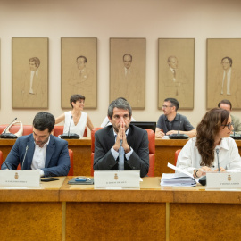 Verónica Barbero, Pablo Bustinduy, Ernest Urtasun, Mónica García y Antonio Maíllo, entre otros diputados y diputadas del espacio de la izquierda, a 13 de julio de 2026 en el Congreso.