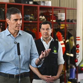 El presidente del Gobierno, Pedro Sánchez, durante su intervención este lunes en el Puesto de Mando Avanzado de Turre (Almería).