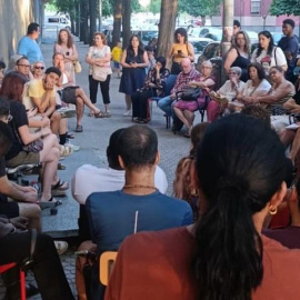 Asamblea en la Flora Tristán.