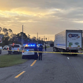 Imagen del lugar donde falleció un migrante perseguido por el ICE el pasado martes en St. Johns, en Florida (EEUU).