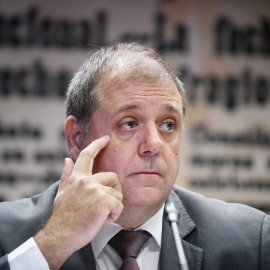 El exjefe de gabinete de Pedro Sánchez en el PSOE y expresidente de Correos, Juan Manuel Serrano Quintana, durante la Comisión de Investigación del ‘caso Koldo’ el pasado 15 de septiembre de 2025.