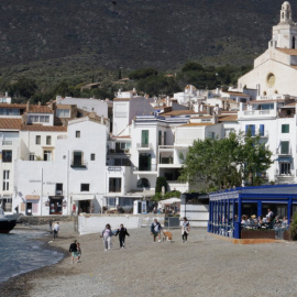 Platja a Cadaqués, en una imatge d'arxiu. 03/05/2025