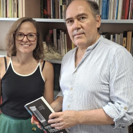 Alba Valenciano-Mañé i Gustau Nerín, dos dels autors d''Espectres a la vitrina'. 26/07/2026