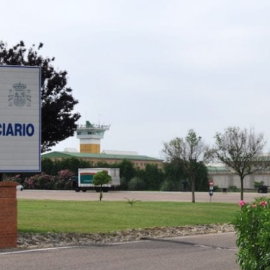 Entrada a la cárcel de Huelva, en una imagen de archivo.