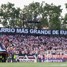 Vista general durante el partido de ida de las semifinales de la UEFA Conference League 2025/26 entre el Rayo Vallecano y el RC Strasbourg Alsace en el Estadio de Vallecas el pasado 30 de abril.