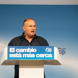 El secretario general del Partido Popular, Miguel Tellado, ofrece una rueda de prensa tras una reunión de los consejeros de Medio Ambiente de las CCAA gobernadas por el PP, en la sede nacional del Partido Popular, a 30 de julio de 2026, en Madrid (España)