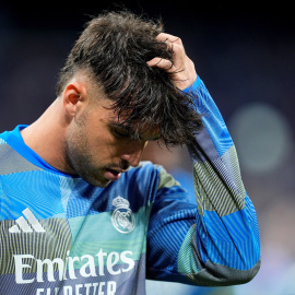 Raúl Asencio, durante un partido con el Real Madrid.