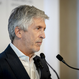 El ministro del Interior, Fernando Grande-Marlaska, atiende a los medios de comunicación tras la reunión del consejo extraordinario de ministros del Interior de la UE.
