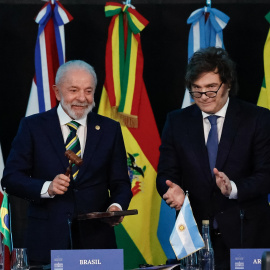 El presidente de Brasil, Luiz Inácio Lula da Silva, y el argentino, Javier Milei, a 3 de julio de 2025.