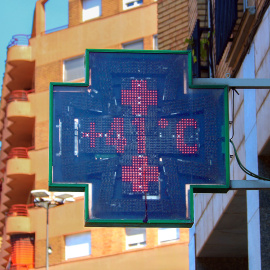 Un termòmetre de carrer marca 41 graus a Lleida en plena onada de calor.
