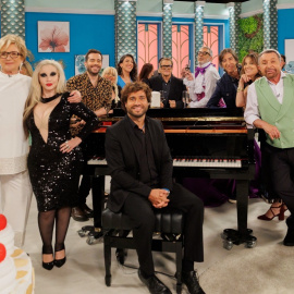 El equipo del programa en un posado para la celebración del 30 aniversario, a 22 de octubre de 2025.