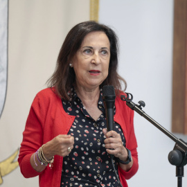 Margarita Robles durante su visita a la Base de Retamares en Pozuelo de Alarcón, Madrid, a 13 de agosto de 2026.