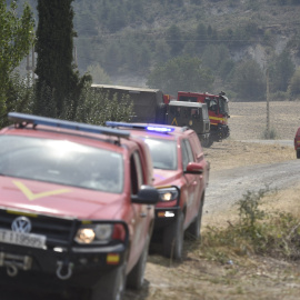 EuropaPress_7716720_vehiculos_ume_labores_extincion_incendio_forestal_16_agosto_2026_penas