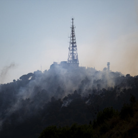 Vista de un fuego en Collserola en una imagen de archivo del pasado 14 de agosto.