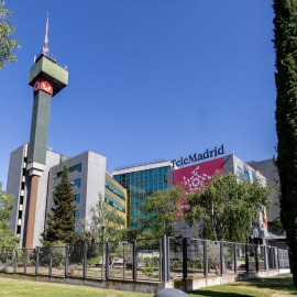 Fachada principal de la sede de Telemadrid en Pozuelo de Alarcón.